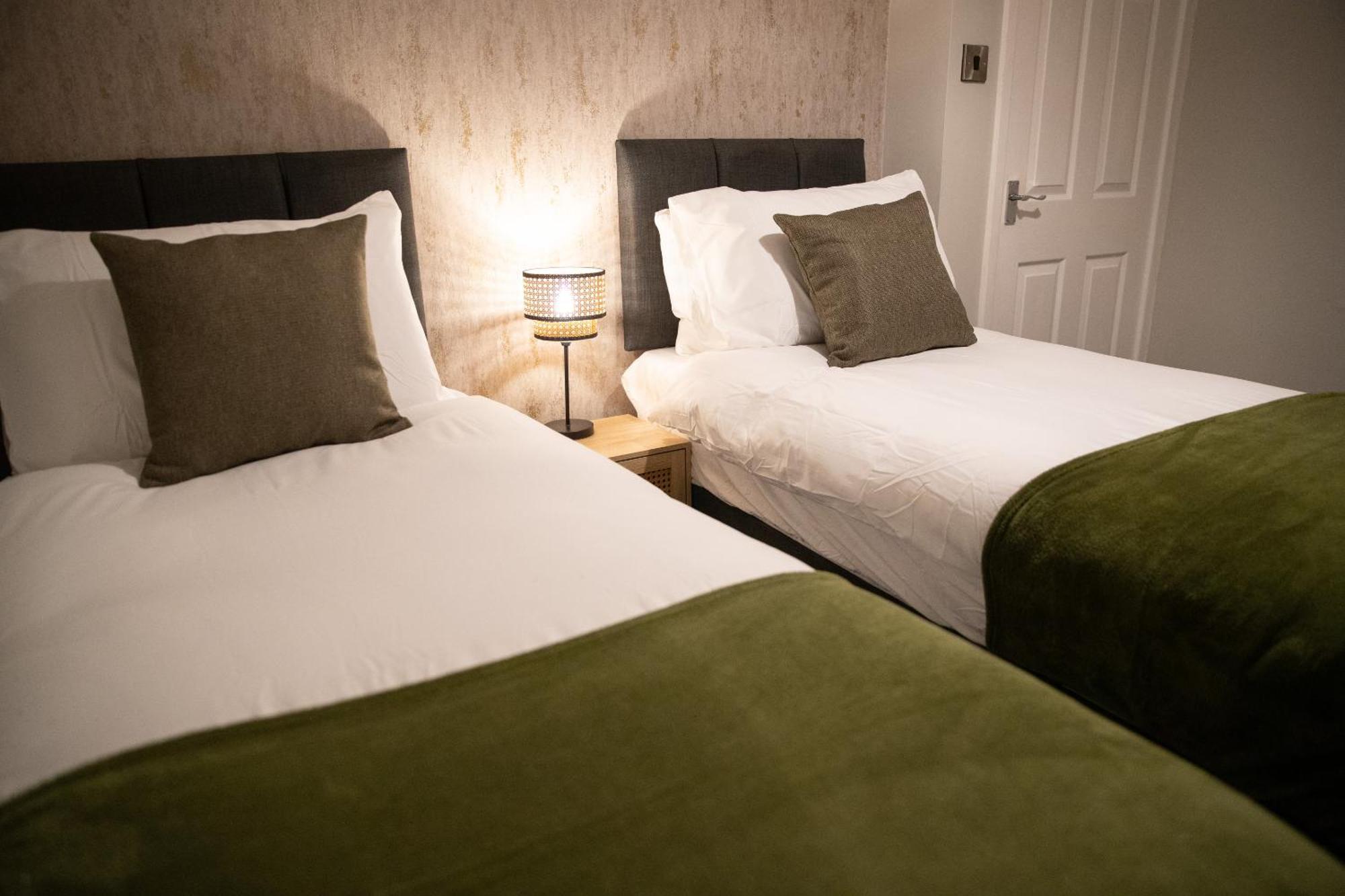 2 Bedroom Property With Free Parking Close To Leeds City Centre Exterior foto